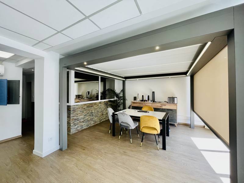 Murs Commerciaux Rénovés Salon-de-Provence | Investissement 13300