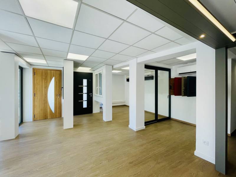 Murs Commerciaux Rénovés Salon-de-Provence | Investissement 13300