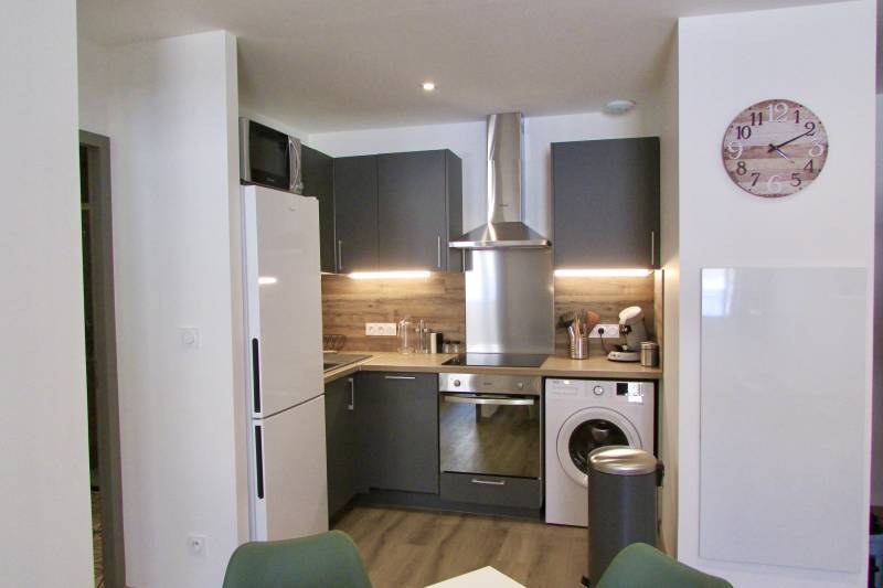 Appartement T2 meublé - rénové haut de gamme - emplacement central à Die (26150)