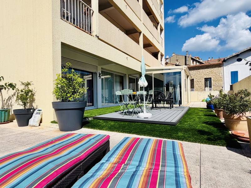 appartement avec grande terrasse Salon de provence