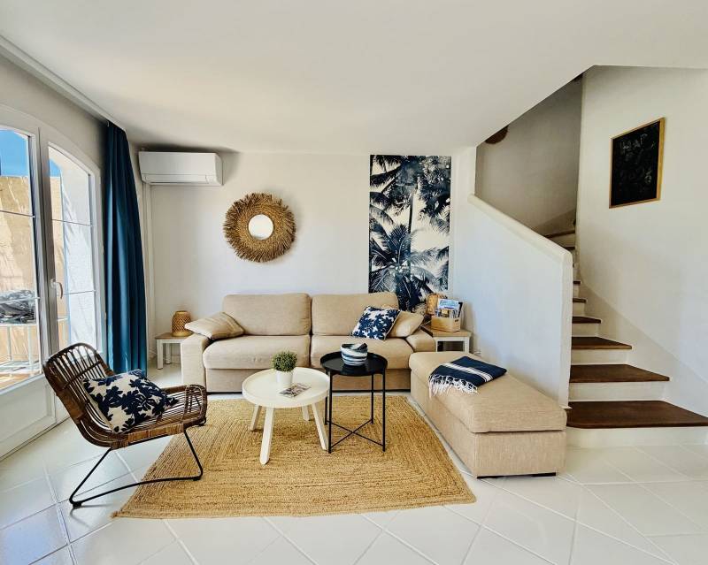 BASTIDE 2 CHAMBRES – MEUBLÉE – JARDIN & TERRASSE – PISCINE – GOLF DE PONT ROYAL