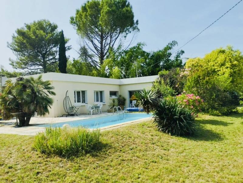 PUYRICARD CENTRE - MAISON INDIVIDUELLE - 4 PIÈCES - 3 CHAMBRES - JARDIN - PISCINE - GARAGE