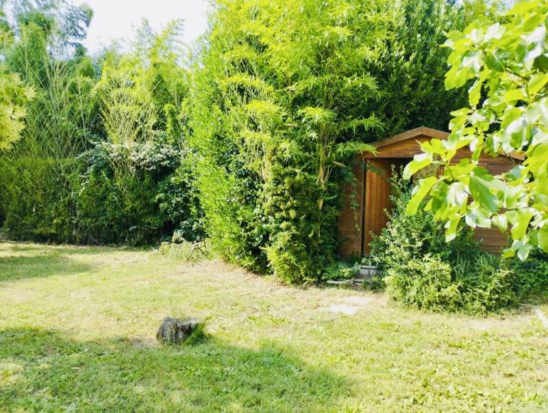 PUYRICARD CENTRE - MAISON INDIVIDUELLE - 4 PIÈCES - 3 CHAMBRES - JARDIN - PISCINE - GARAGE